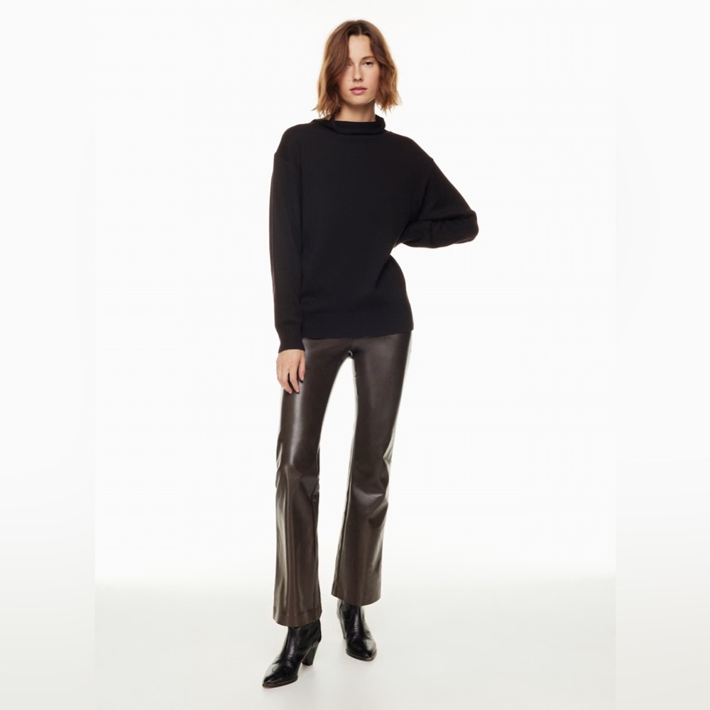 Aritzia Wilfred Montpellier turtleneck Small
